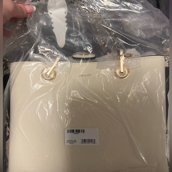 BRAND NEW ALDO PURSE! - Picture 5 of 5
